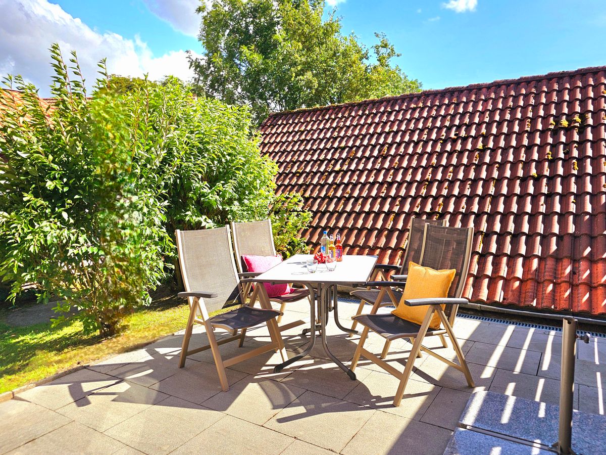 Ferienwohnung Barkhausenstra&szlig;e Langeooger Seepferdchen mit Terrasse